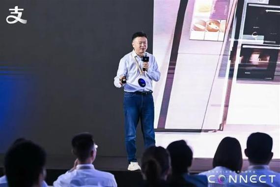 不止是工具 当设计走出屏幕，如何让空间与场景 “自然而然” 地带货？